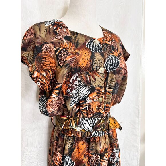 Vintage Safari Animal Print Short Sleeve Belted Midi Dress - Size S/M - Picture 2 of 5